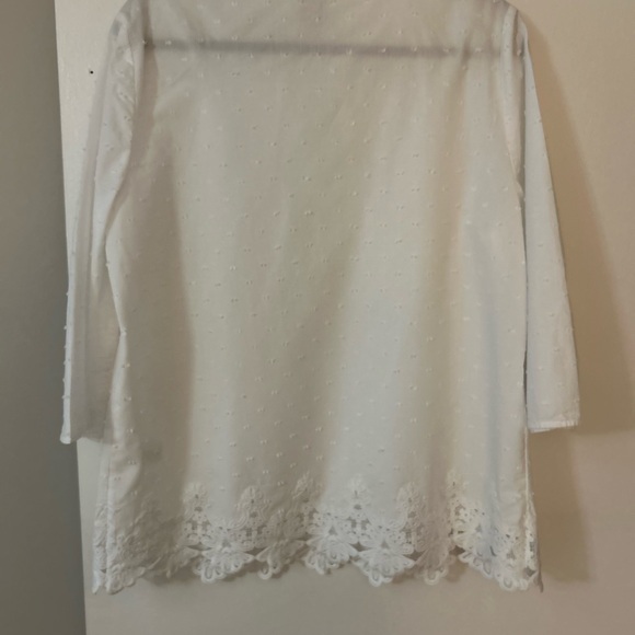 Chico’s Embroidered Lace Popover Top Size 2 New w/o tags - Picture 4 of 4